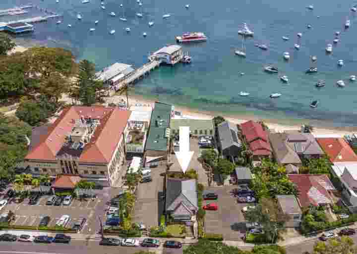 Watsons Bay Property Ober在海滩上几乎16年后出售了近16年