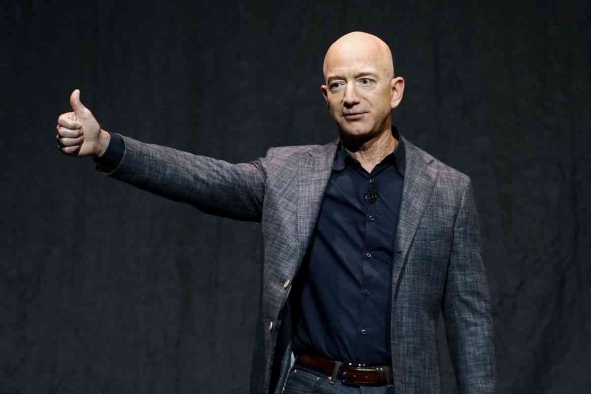 亚马逊创始人Jeff Bezos挥霍超过11400多美元纽约公寓