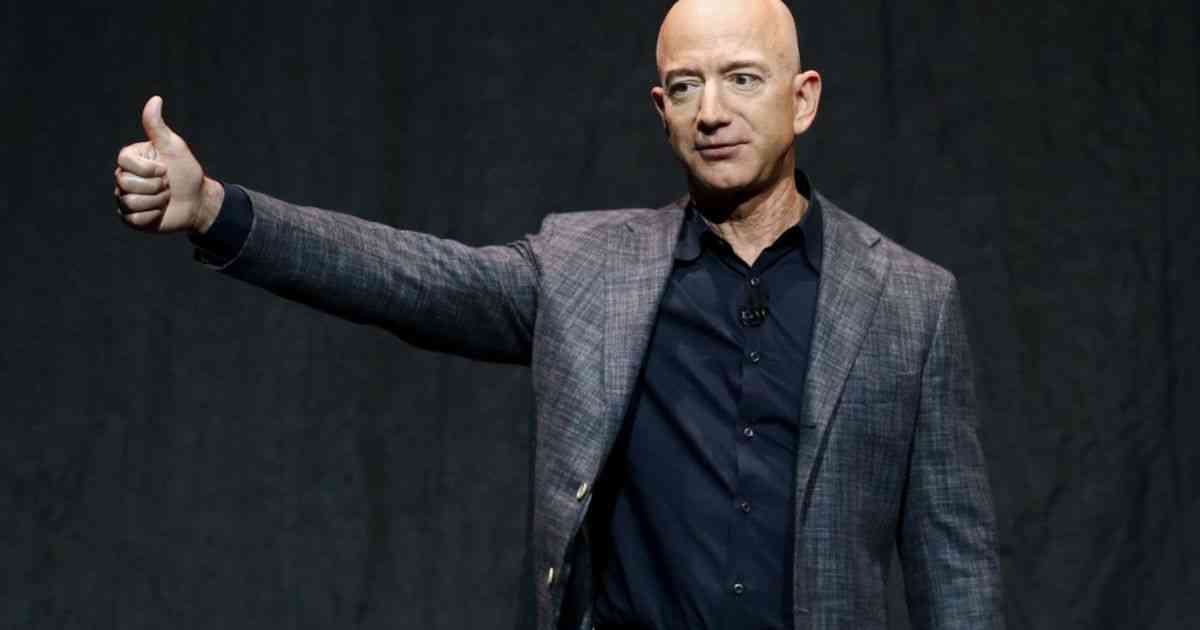 亚马逊的Jeff Bezos在另一个纽约公寓上花了2500万美元