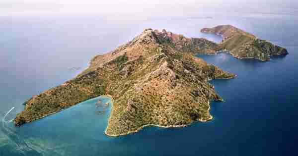 希腊债务危机：岛屿走得很便宜