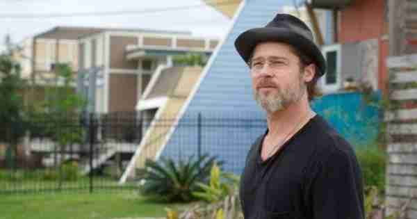 Brad Pitt在卡特里娜飓风袭击了新奥尔良的原始建造109家