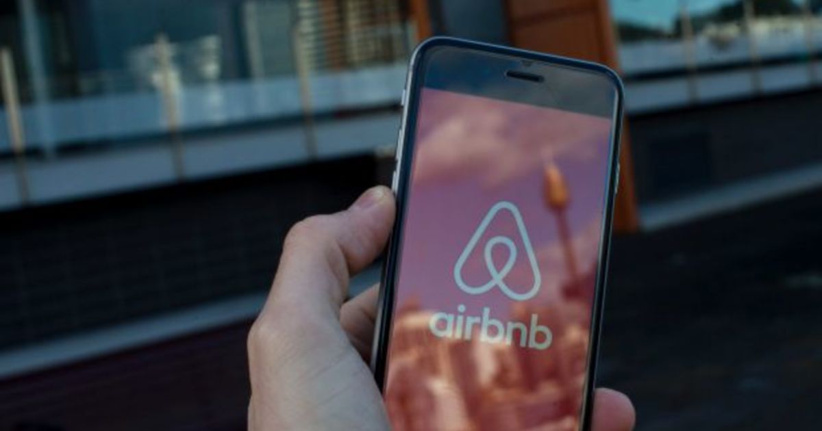 悉尼MP亚历克斯格林威治与悉尼市的奥迪涅比普斯（Pro-Airbnb）提案